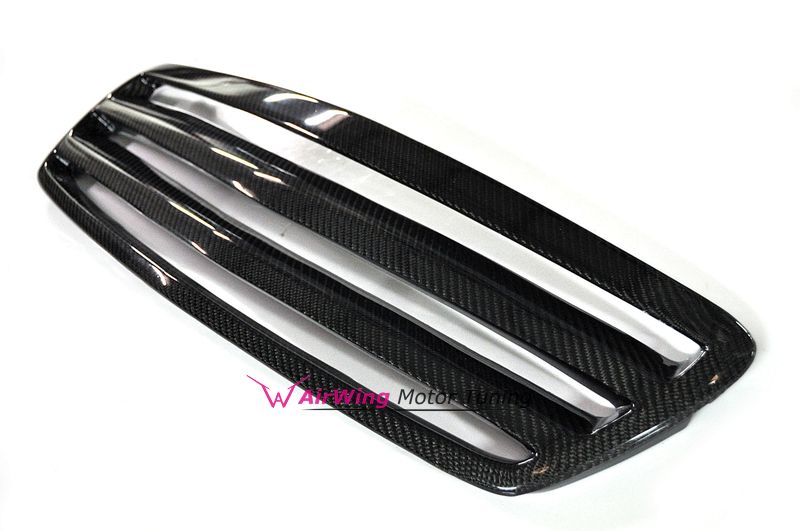 W204 - AirWing style Carbon grille set 05